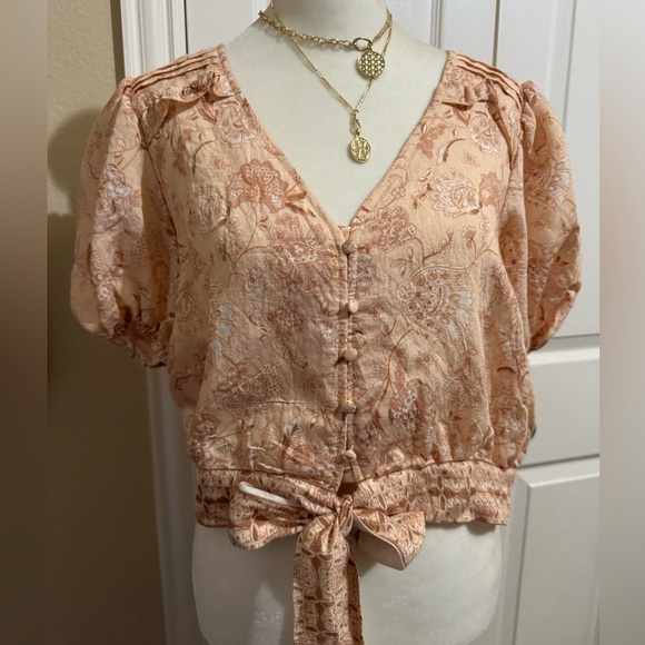 BLU PEPPER Front Tie Button Front Crop Top Dusty Peach SZ L MSRP $42 NWT - Picture 1 of 6